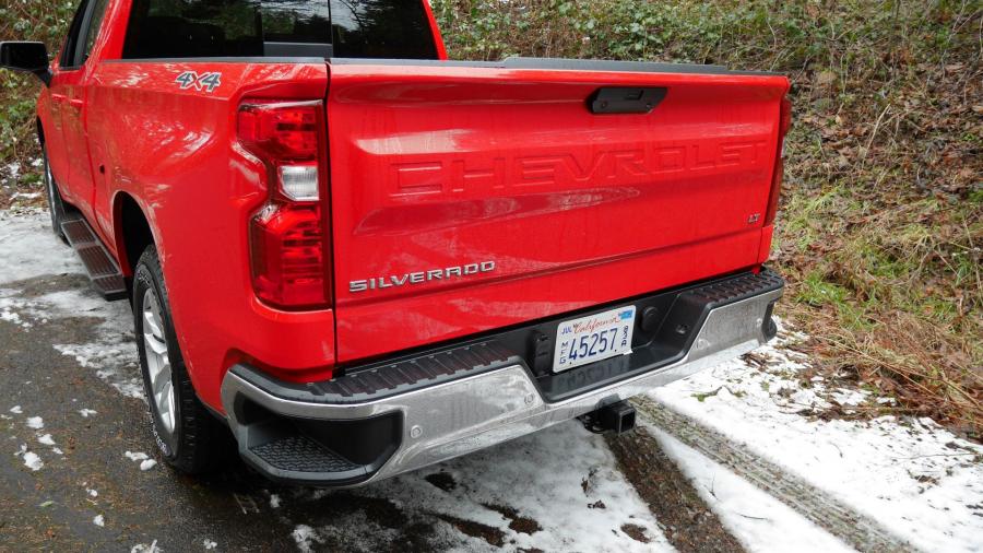Багажник Chevrolet Silverado LTZ Duramax Crew Cab 2019 года  (фото 11 из 32)